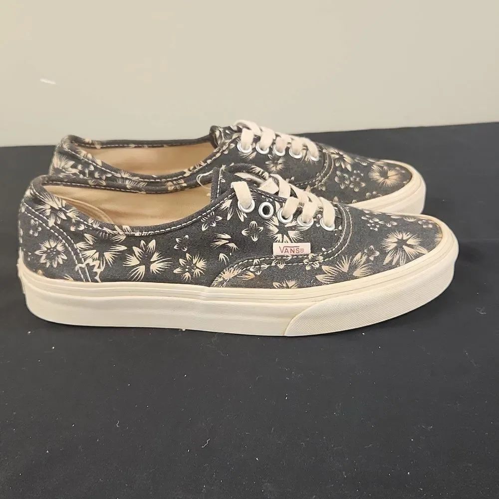Vans Off The Wall Floral Shoes M7.5 W9